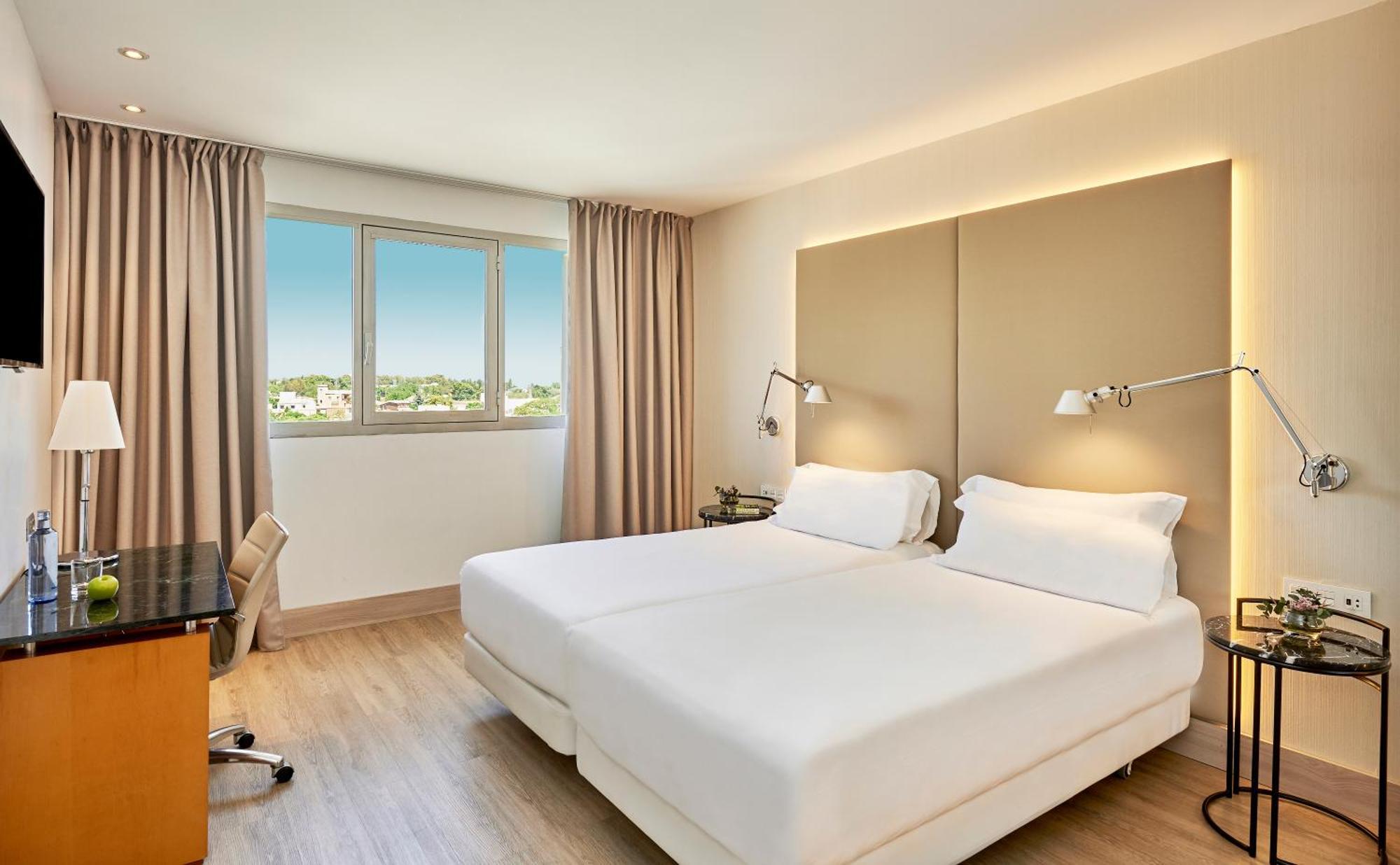 Nh Ciutat De Reus Hotel Eksteriør billede