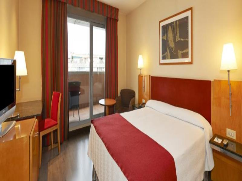 Nh Ciutat De Reus Hotel Eksteriør billede